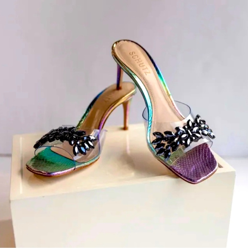 Schutz Shary Low Sandals Size 8.5 Metallic Rainbow Light Lizard low heels🌈